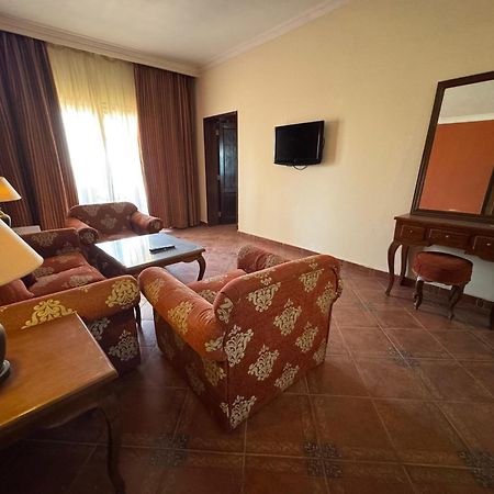Dome Marina Hotel & Resort Ain Sokhna Ajn-Szuhna Kültér fotó