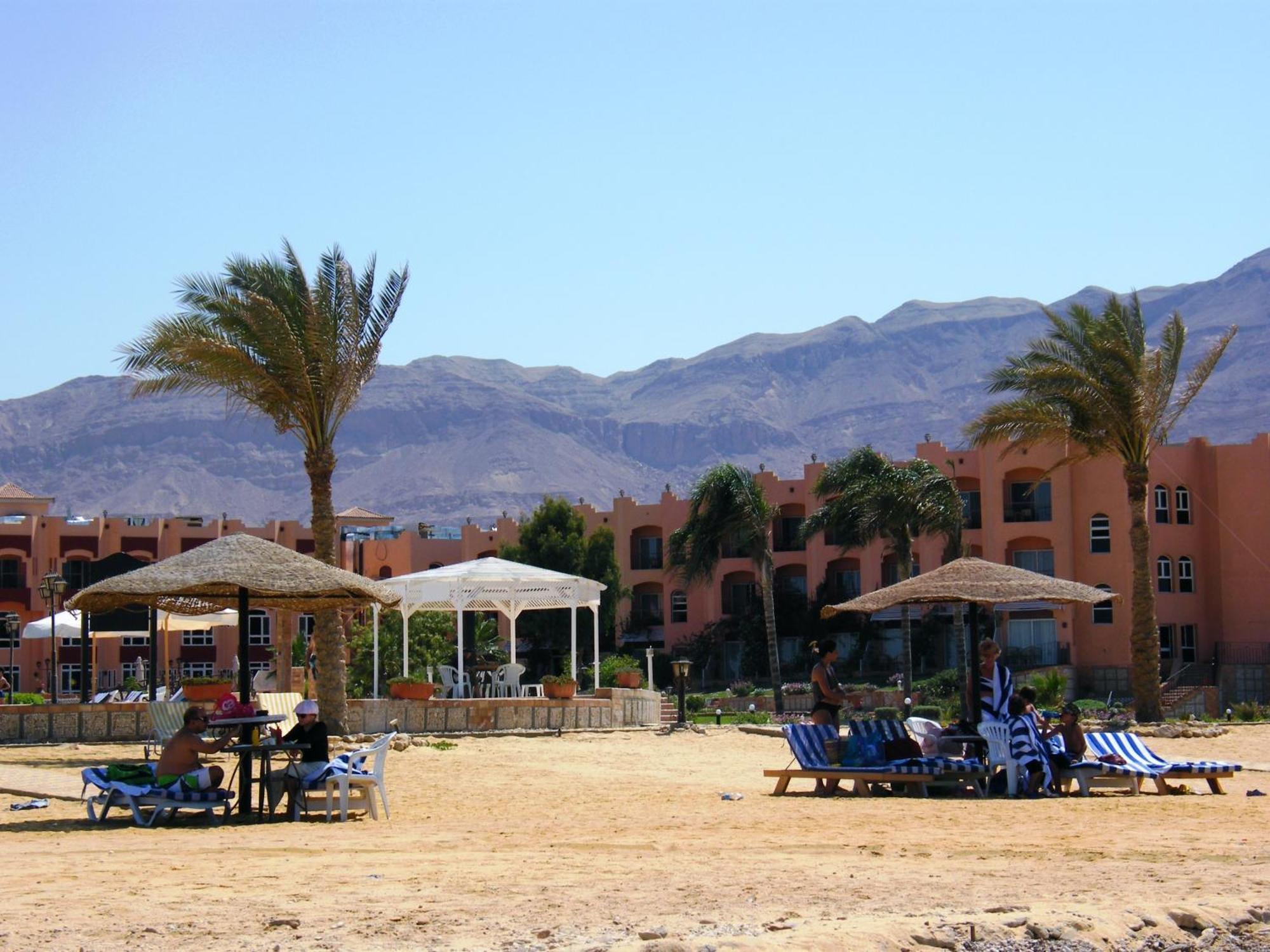 Dome Marina Hotel & Resort Ain Sokhna Ajn-Szuhna Kültér fotó