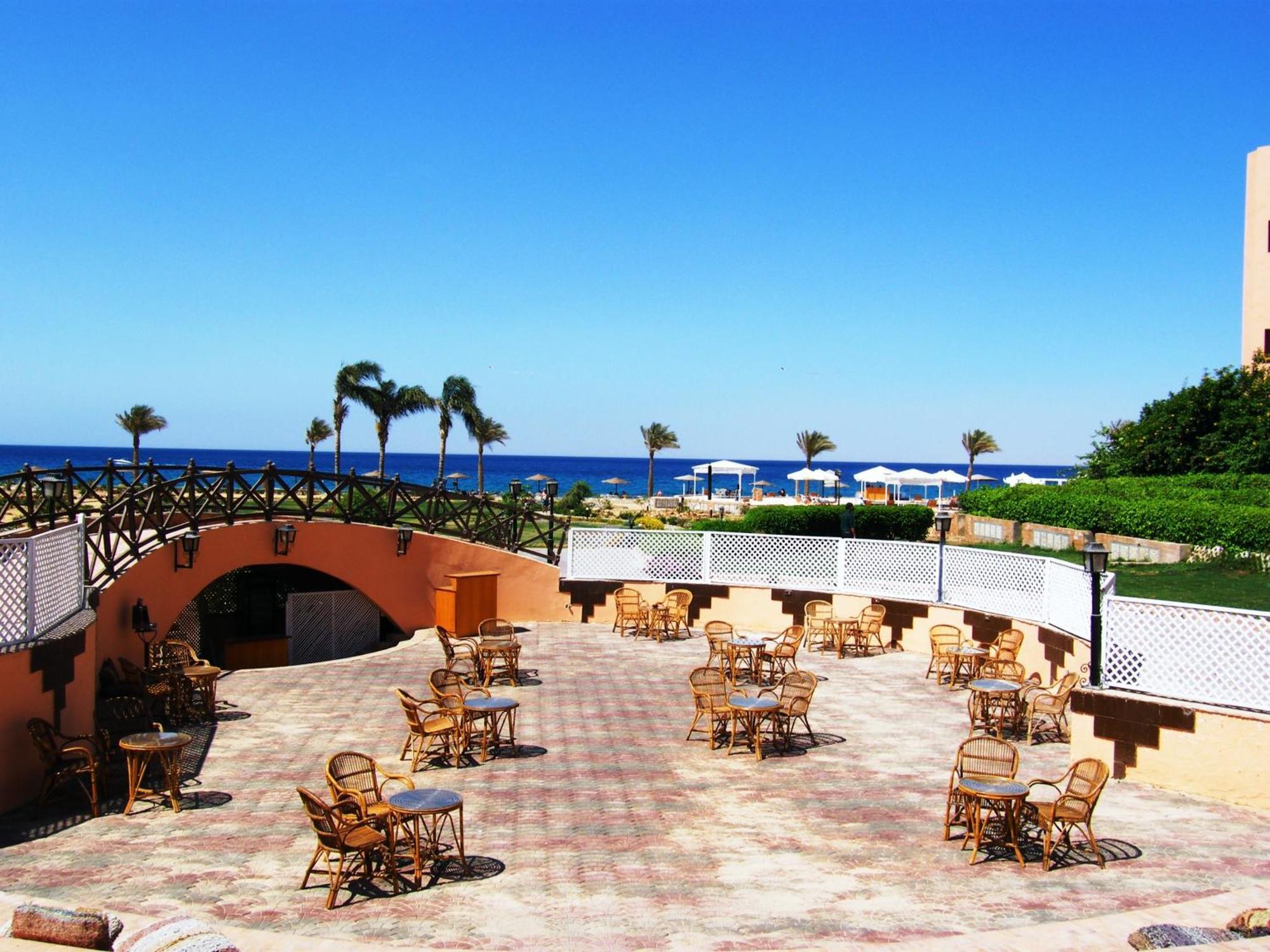 Dome Marina Hotel & Resort Ain Sokhna Ajn-Szuhna Kültér fotó