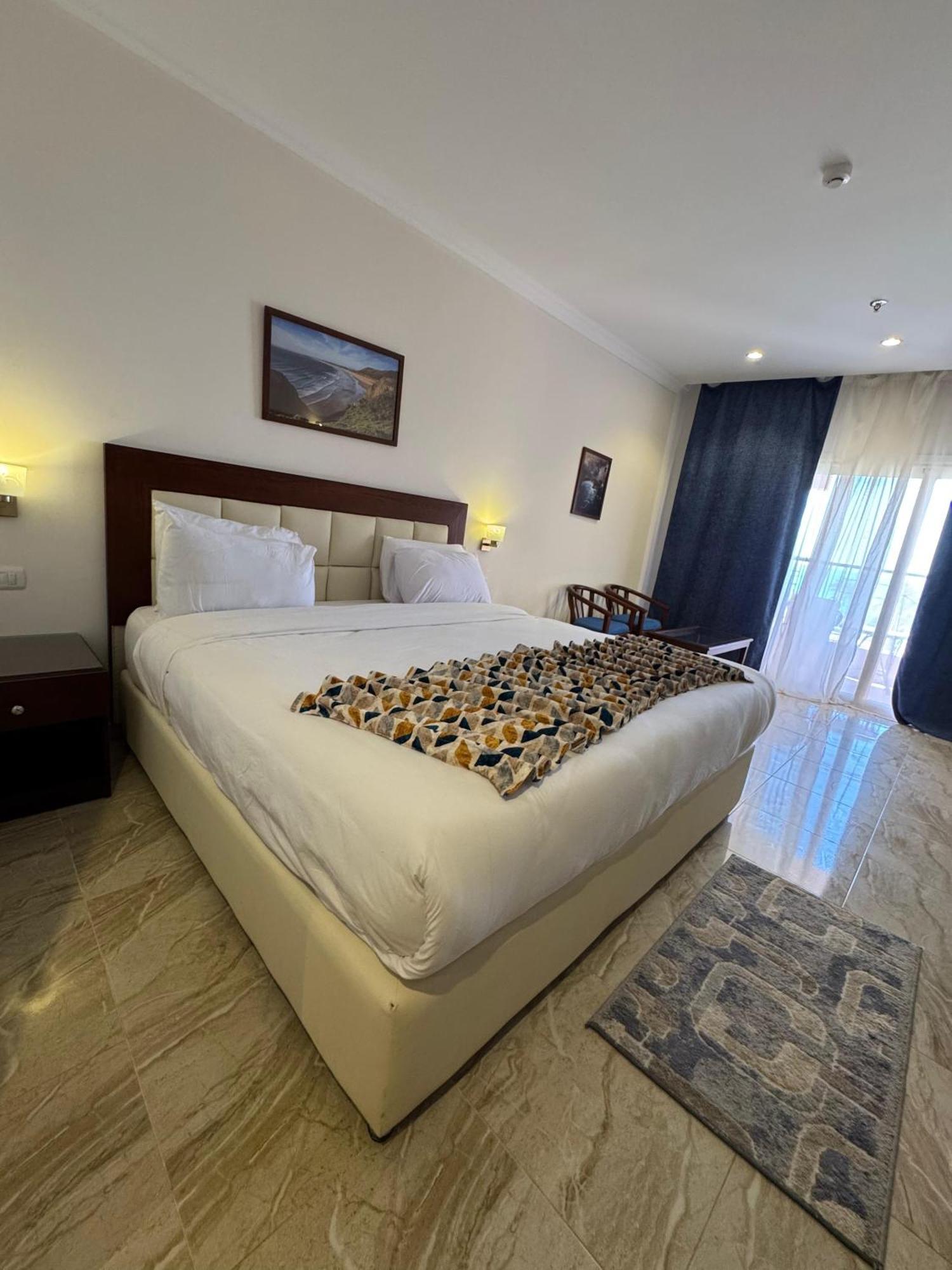 Dome Marina Hotel & Resort Ain Sokhna Ajn-Szuhna Kültér fotó