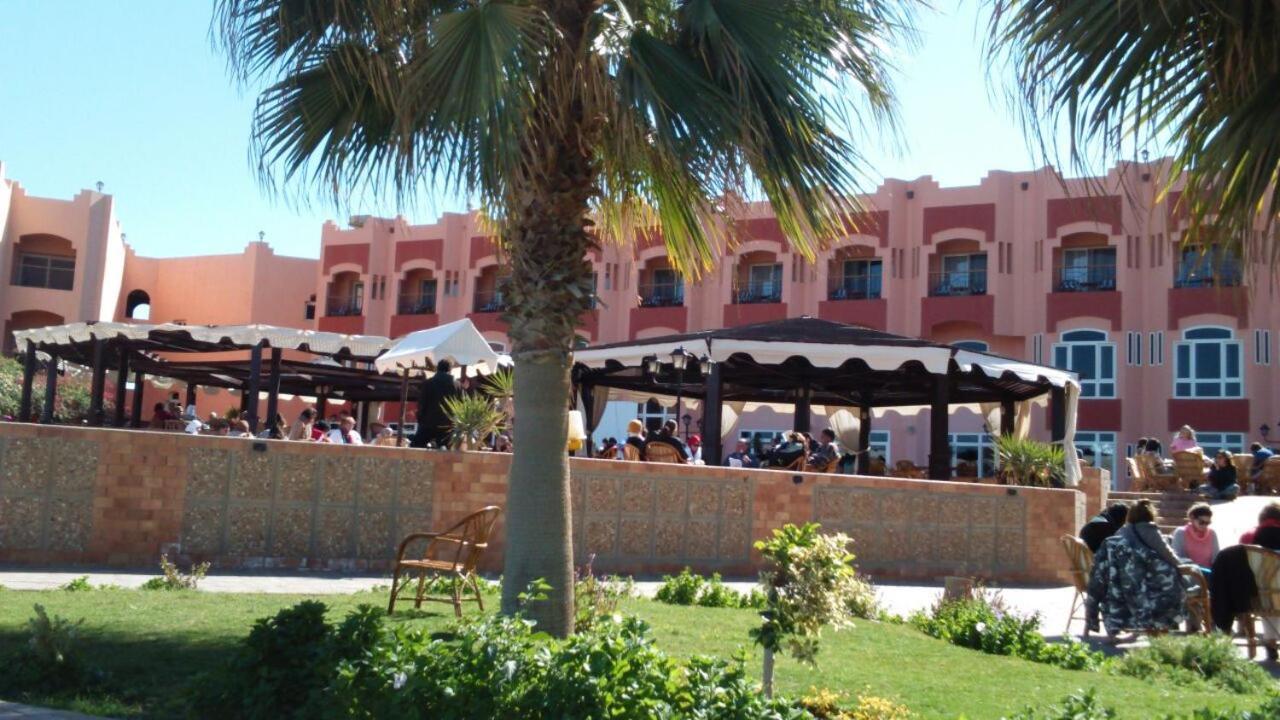 Dome Marina Hotel & Resort Ain Sokhna Ajn-Szuhna Kültér fotó